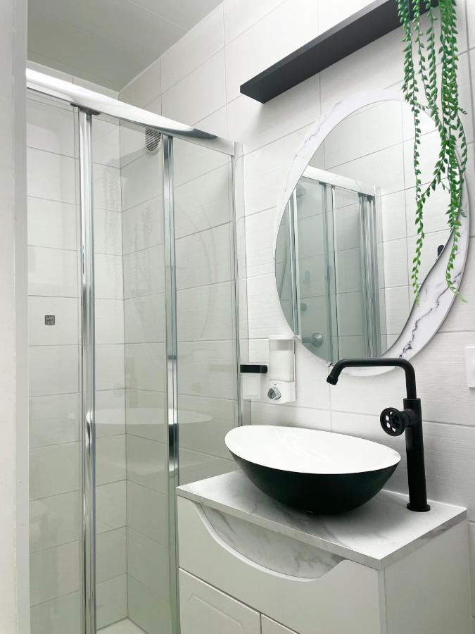 Apartmán Arina & Julien La Defense-Paris Suresnes Exteriér fotografie